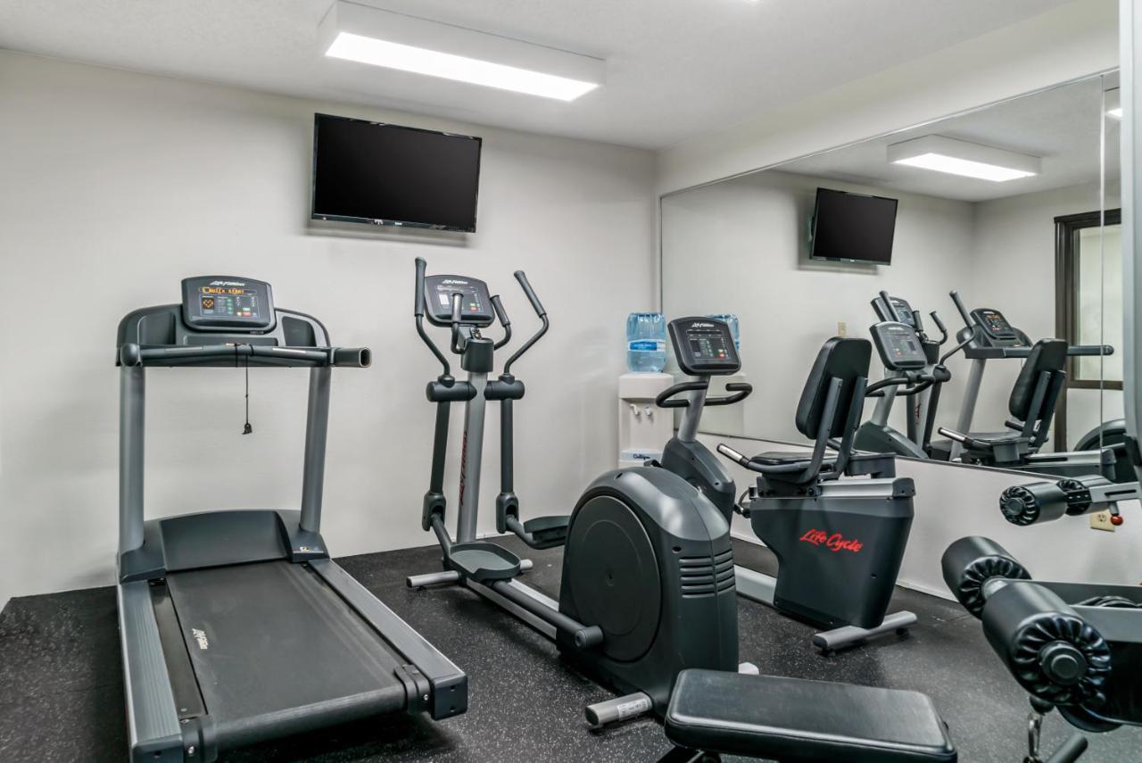 Comfort East Inn 2*